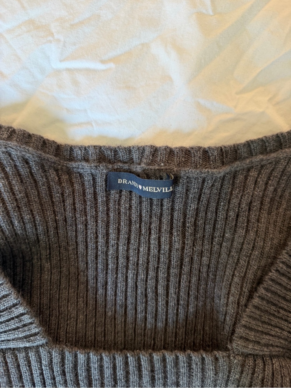 NWOT Brandy Melville Gray Cable Knit Babydoll Sweater - Picture 2 of 3